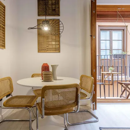 דירה Living4malaga Rustic Chic *